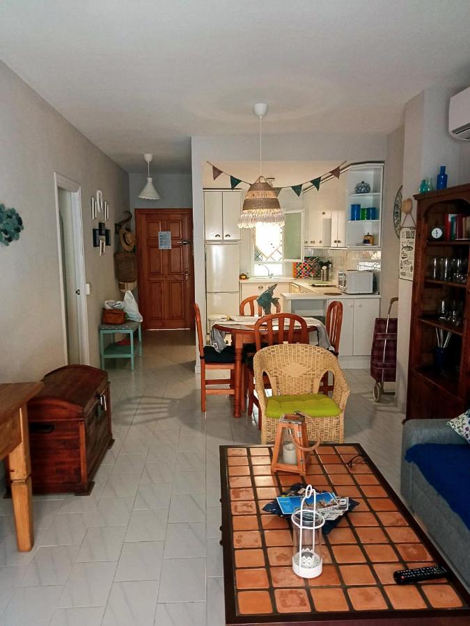 Bonito Apartamento En Playa De La Carihuela Torremolinos Bagian luar foto